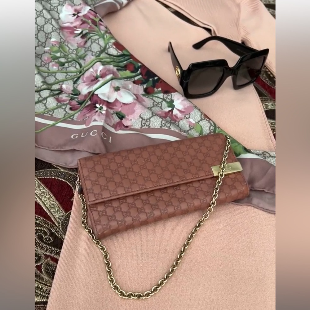 Gucci Blush Pink Guccissima Wallet on Chain